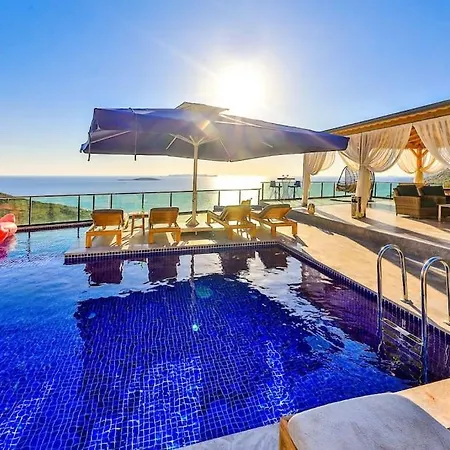 فيلة Sea Garden *